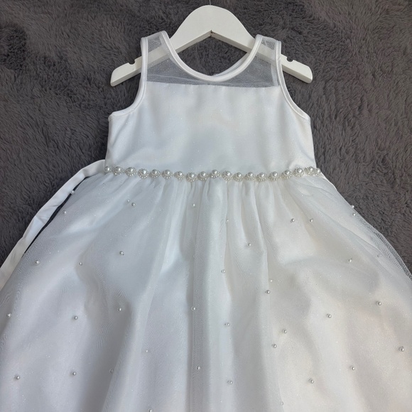 Girls 6/7X white formal dress - Picture 1 of 4
